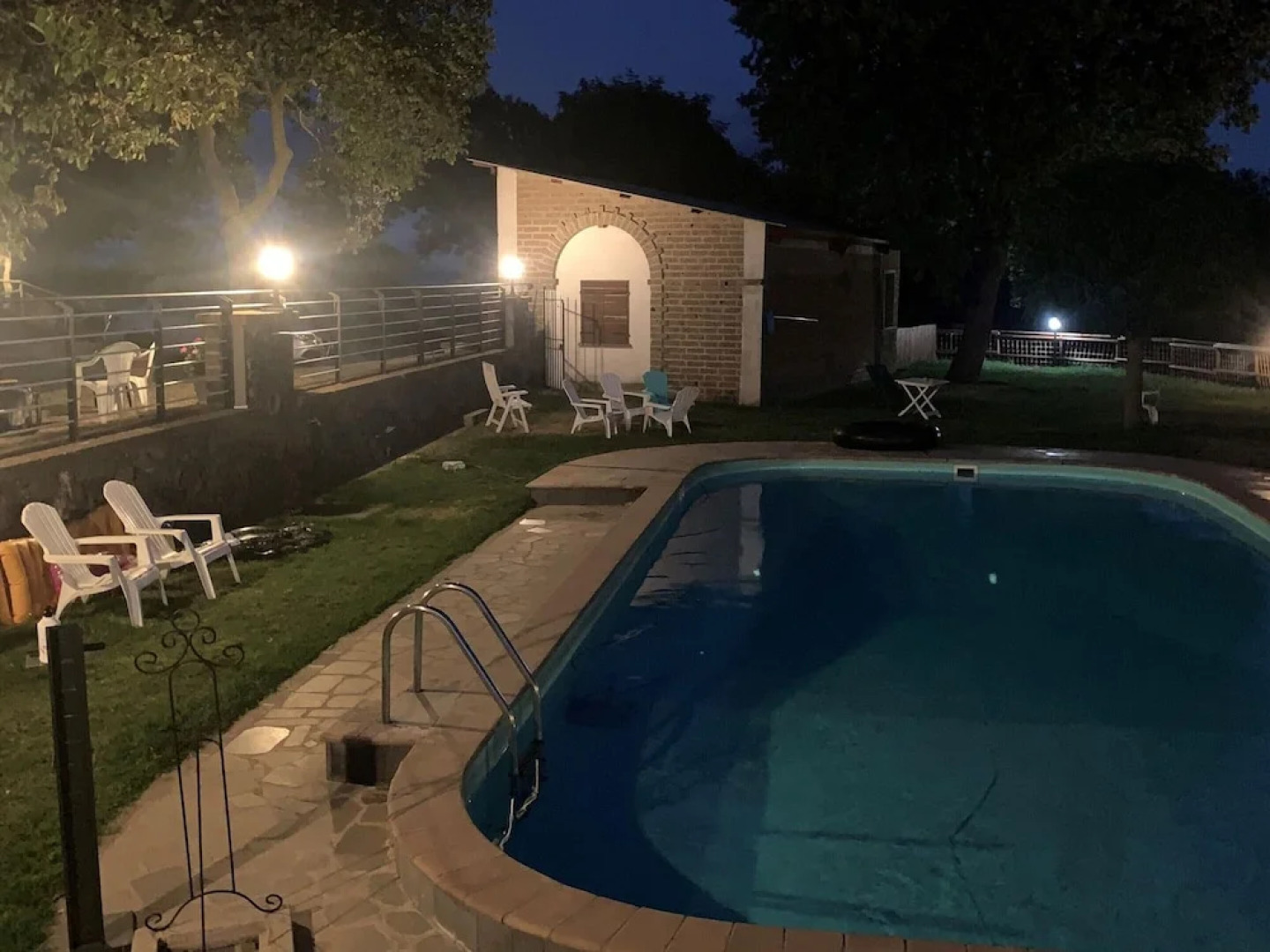 Belvilla by OYO Farmhouse With Private Pool