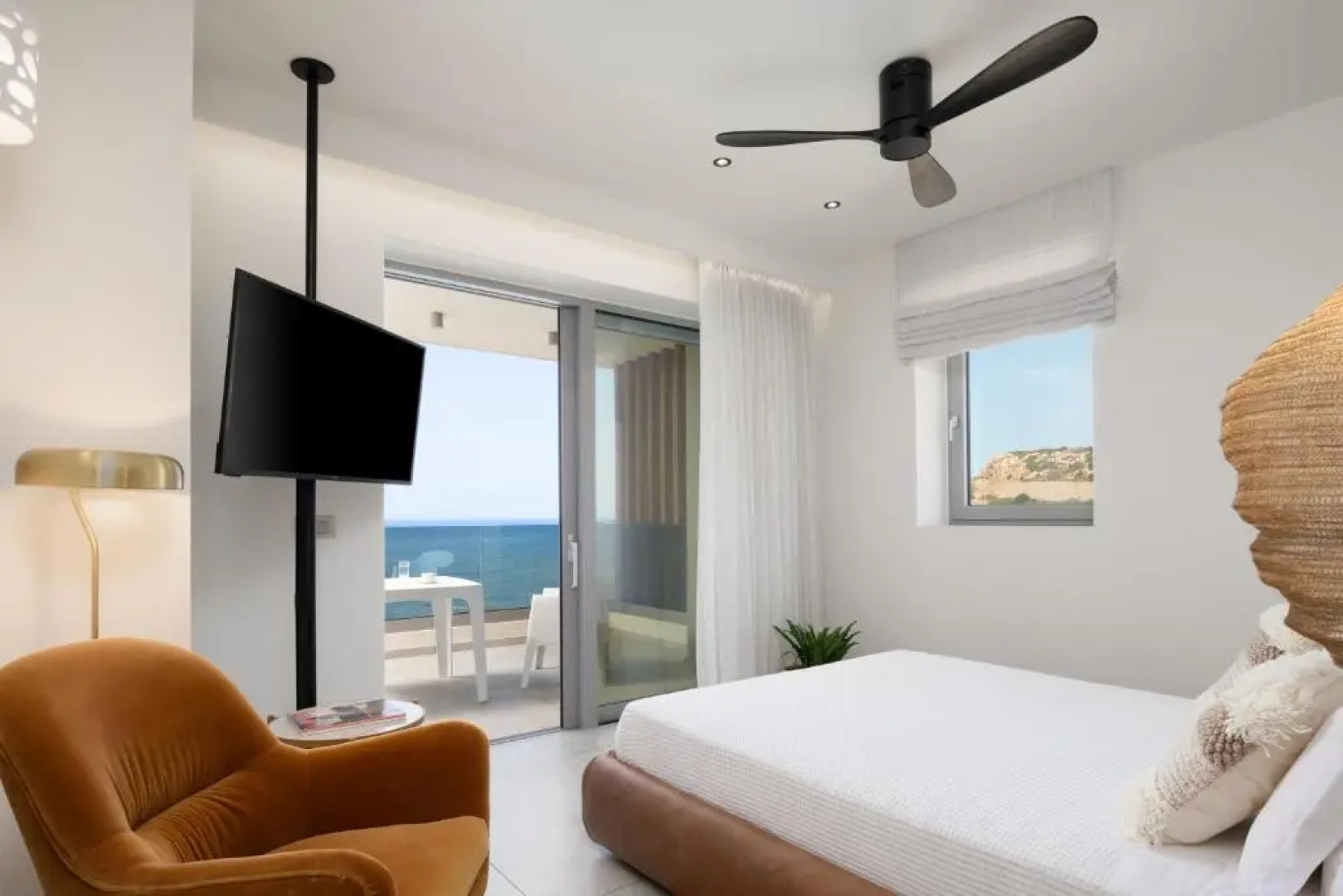 Hermes Grand Luxury Beachfront Villa & Spa, By ThinkVilla