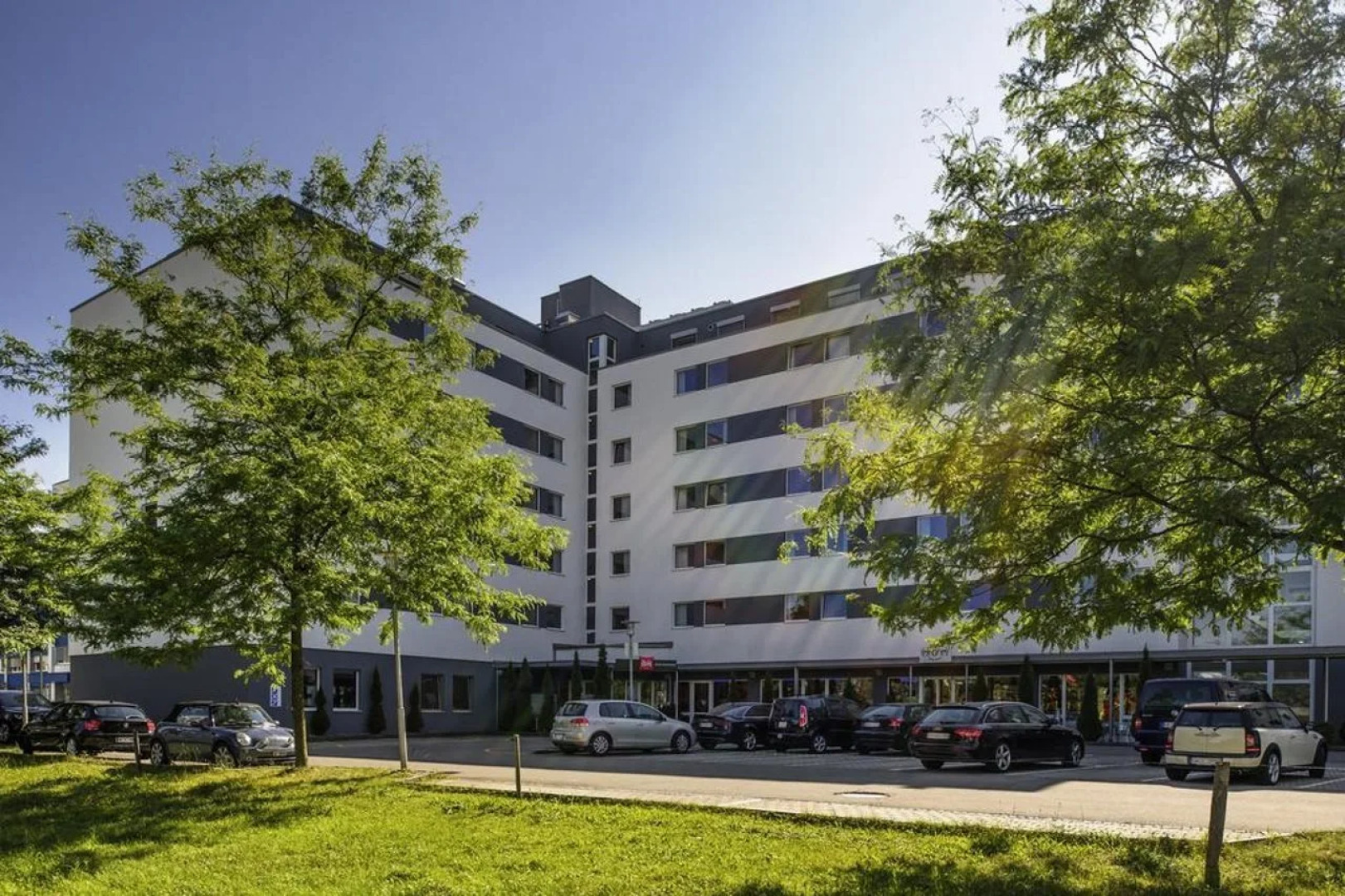 ibis Zurich Messe-Airport