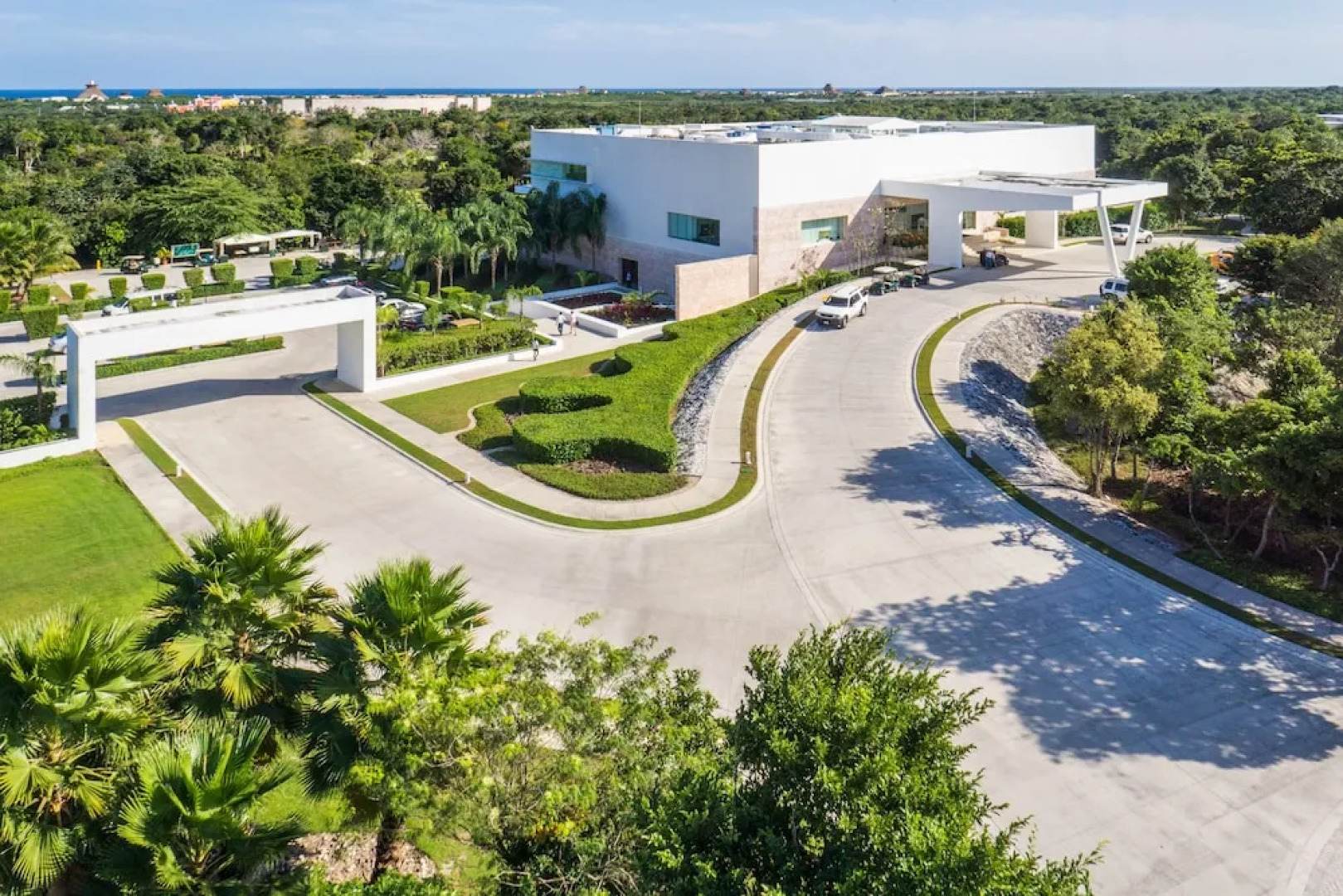 Bahia Principe Vacation Rentals - Quetzal Two-Bedroom Apts