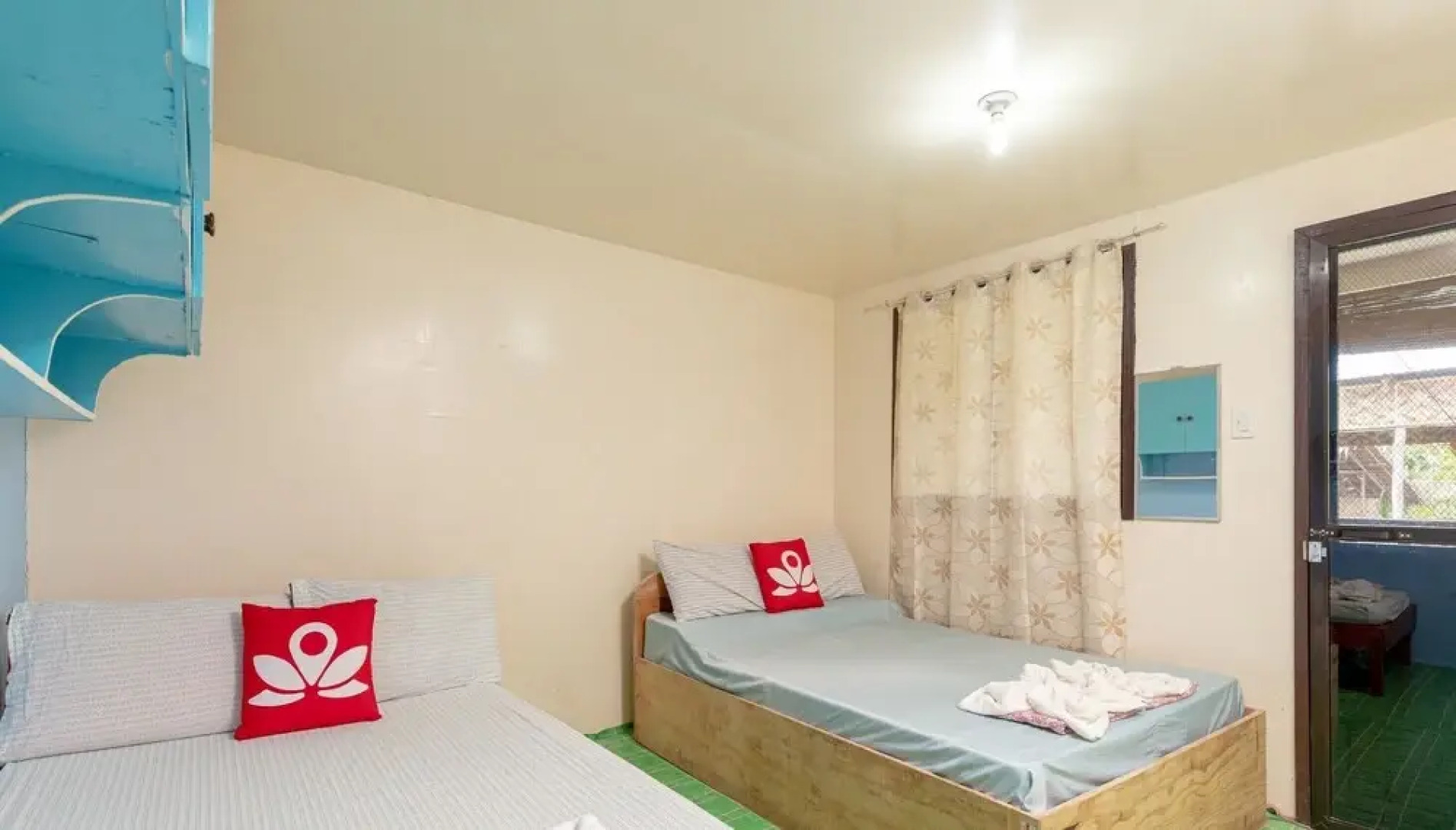 ZEN Rooms Basic Station One Siargao