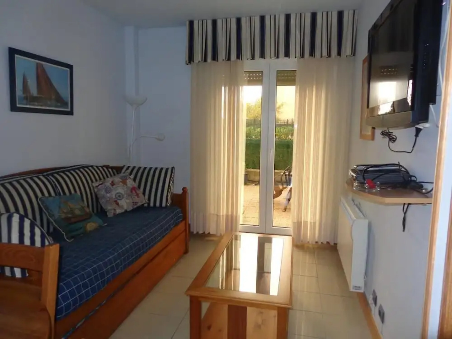 Apartamentos La Marina