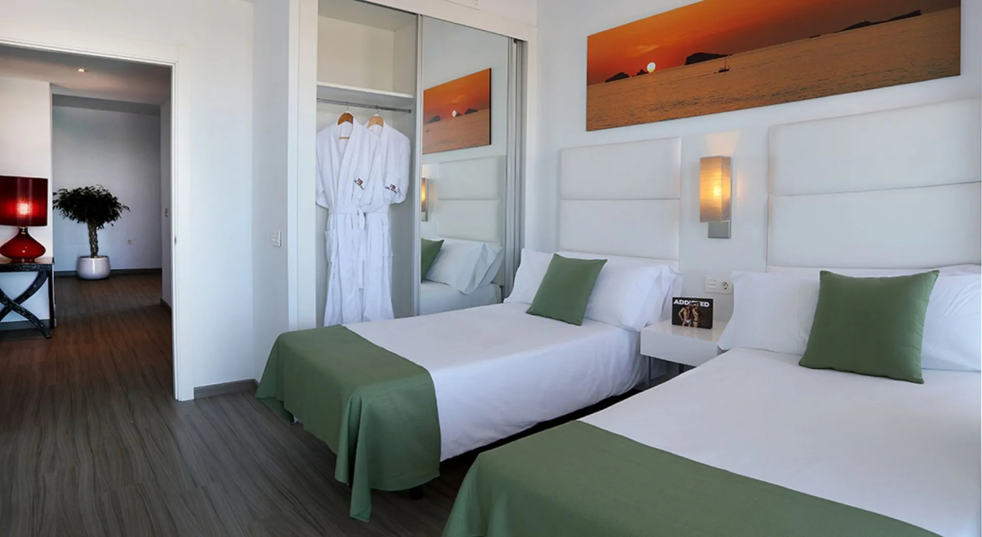 Отель AxelBeach Ibiza Spa & Beach Club - Adults Only Hotel