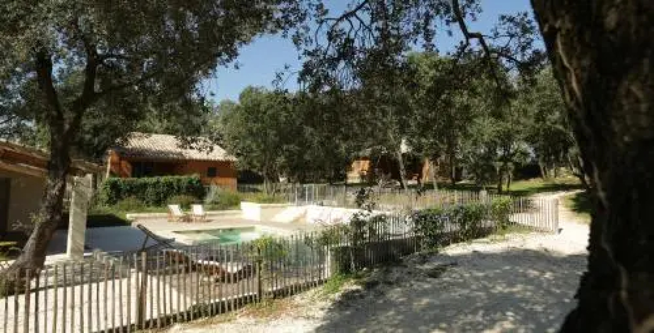 Les Cabanes de Carelle