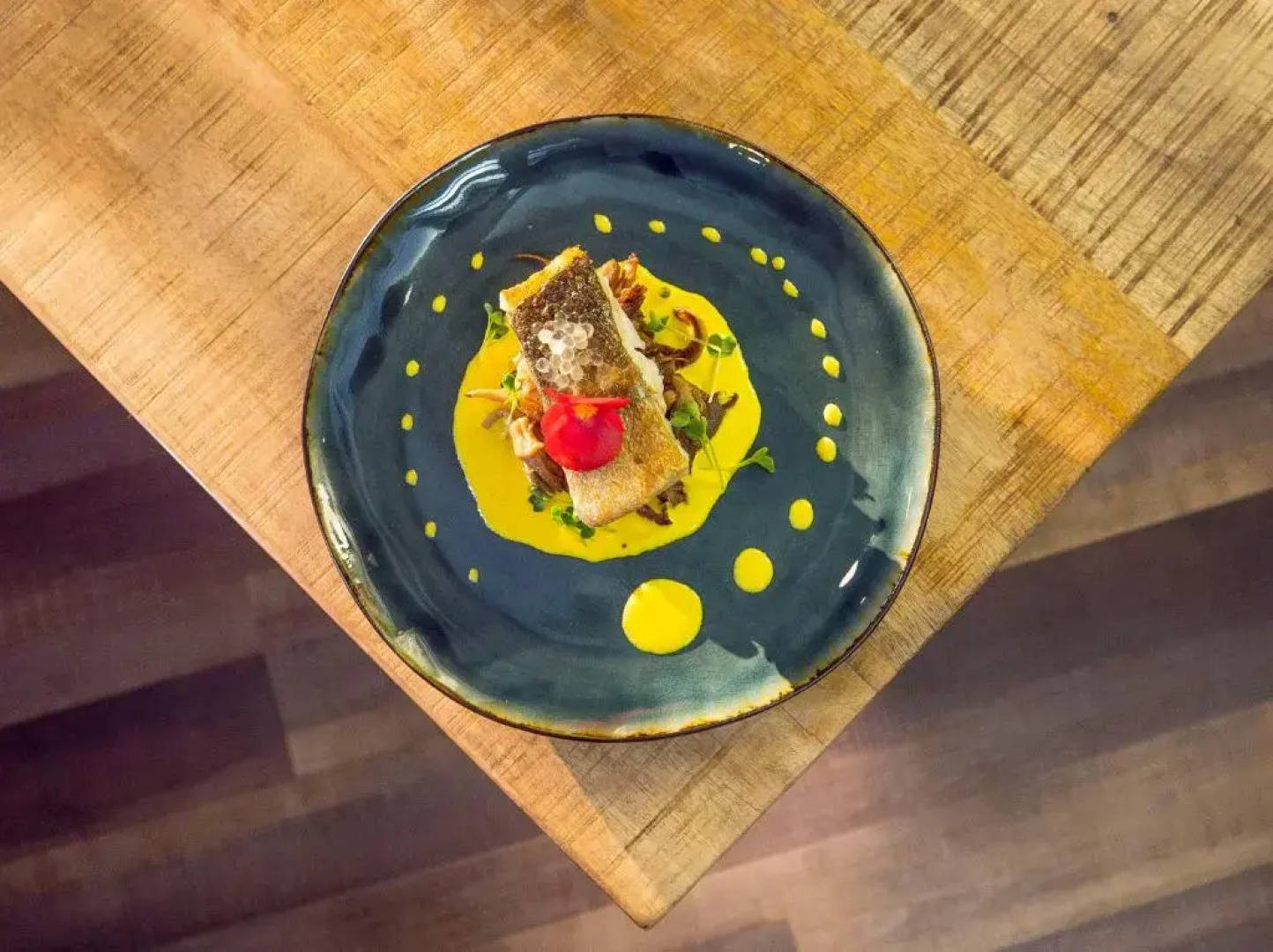 Отель Logis Hôtel Uzès Pont du Gard