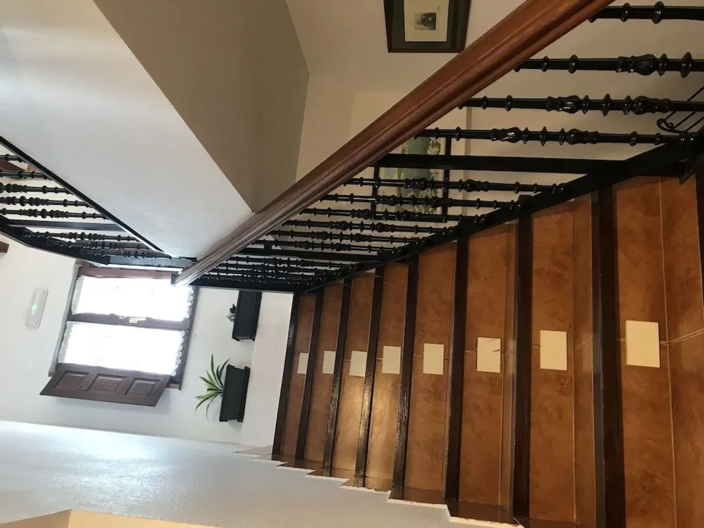 Costa San Juan De La Canal