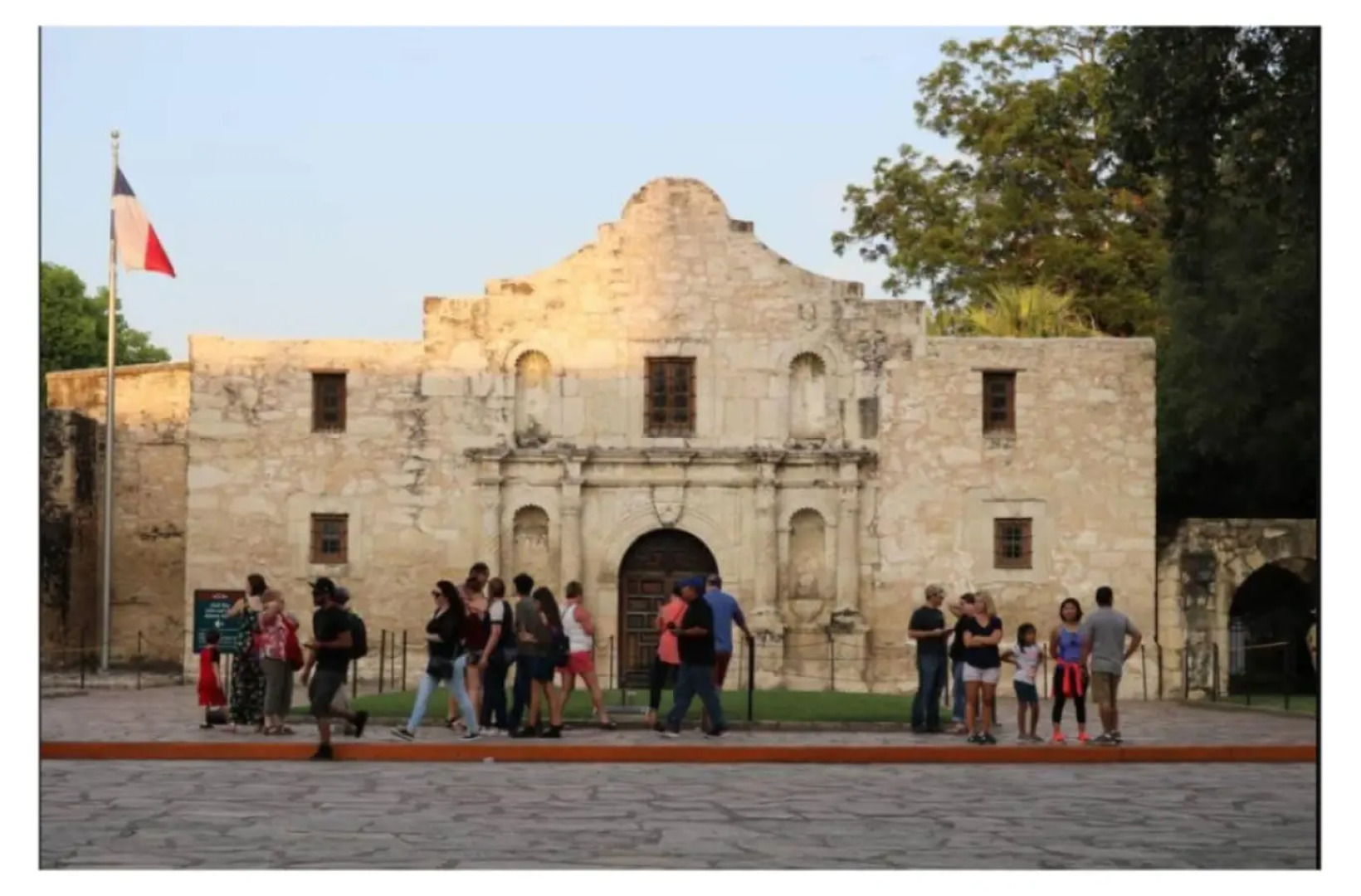 Southtown Classic 3BR/2BA mins from Downtown