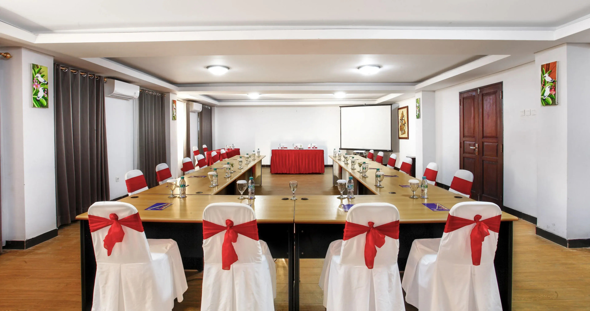 Puri Saron Baruna Beach Cottages