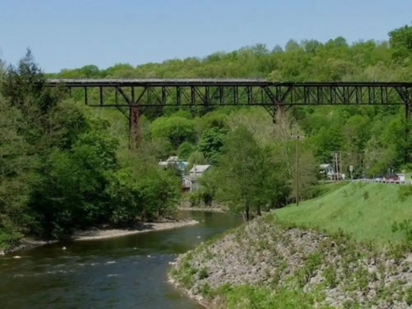 The 1850 House Inn and Tavern