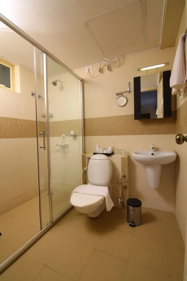 Atlas Airport Hotel Apartment