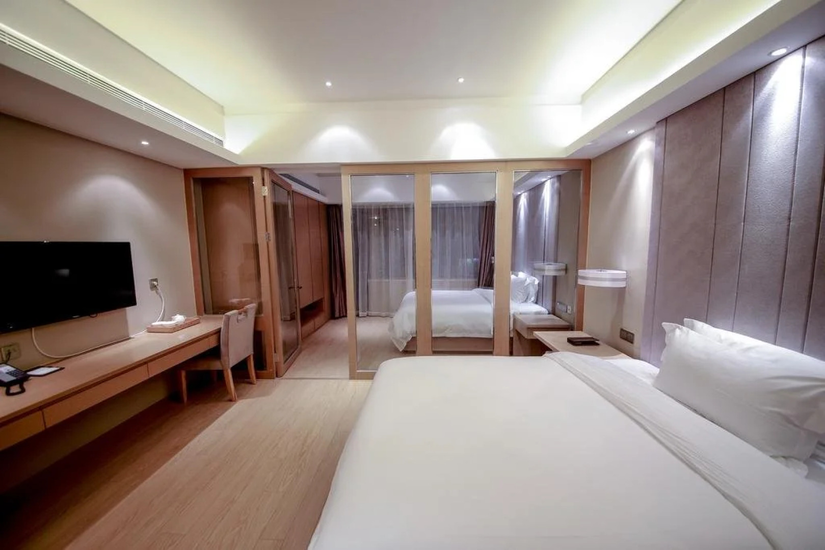 Lavande Jinan Shimao International Hotel