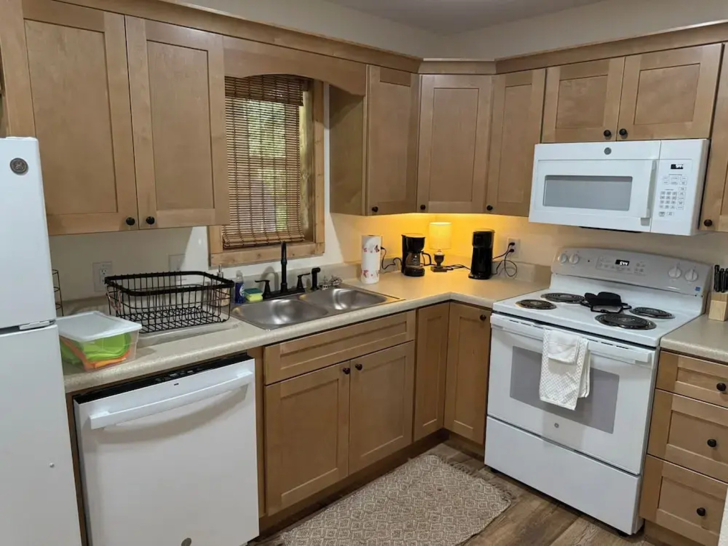 Cozy Dragon's Nest Cabin Retreat