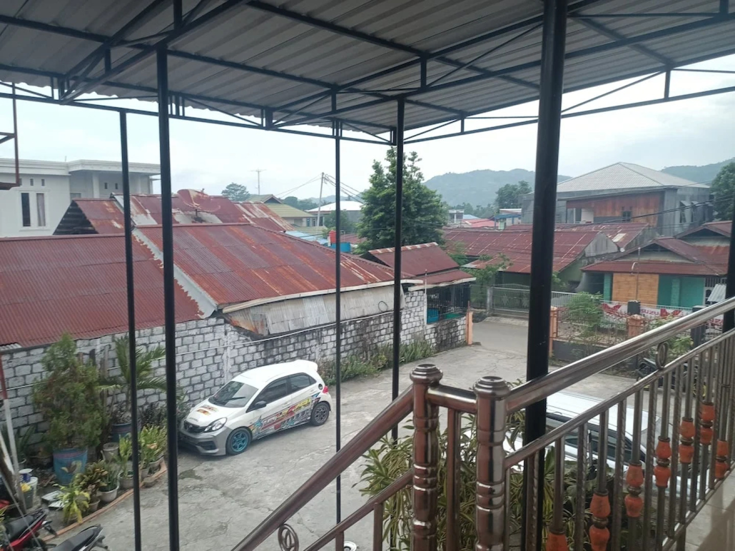 OYO 93332 Kharis Home Stay