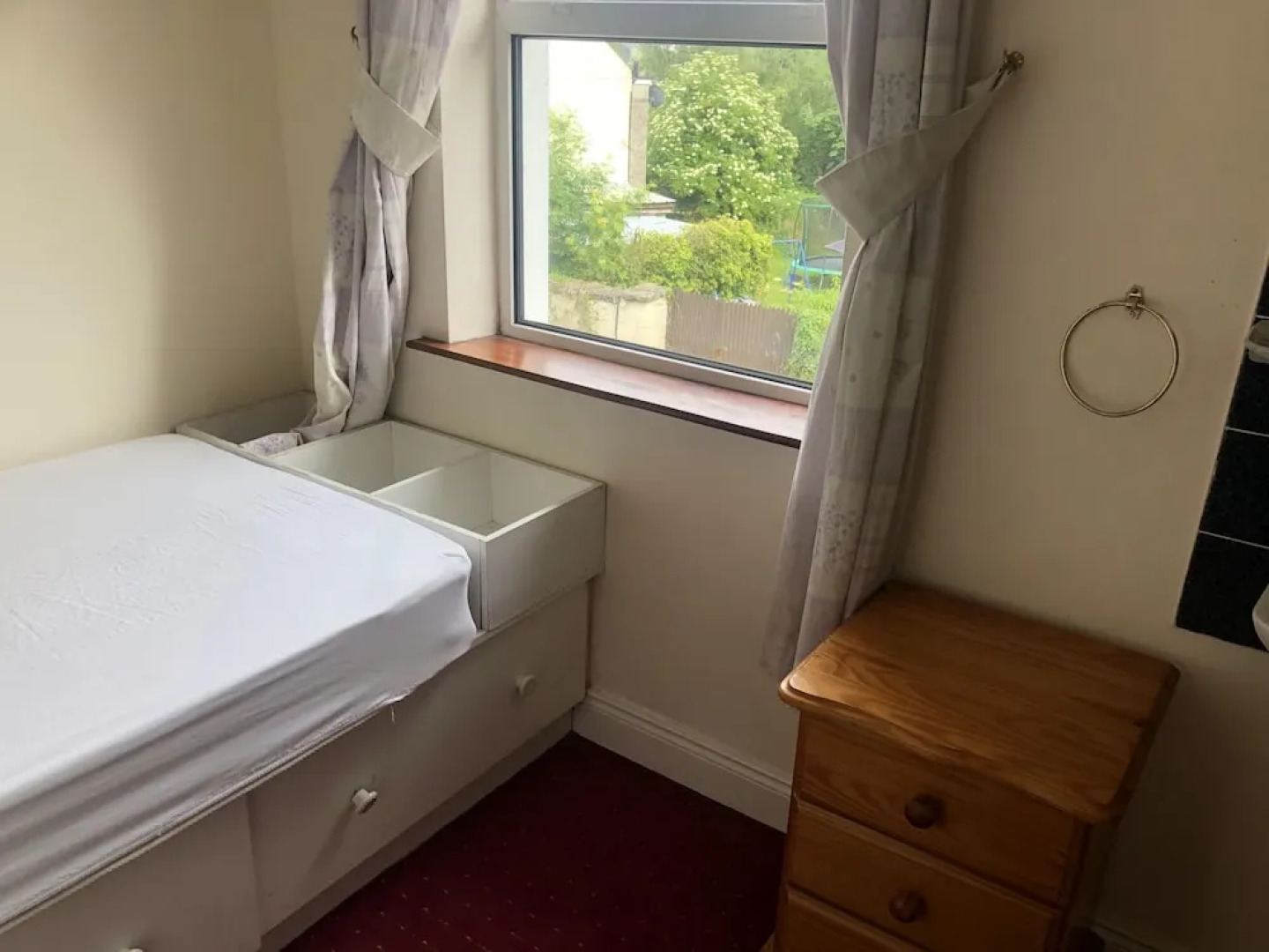 Erneside Townhouses 3 Bedroom Self-catering Holiday Rentals Near River Erne