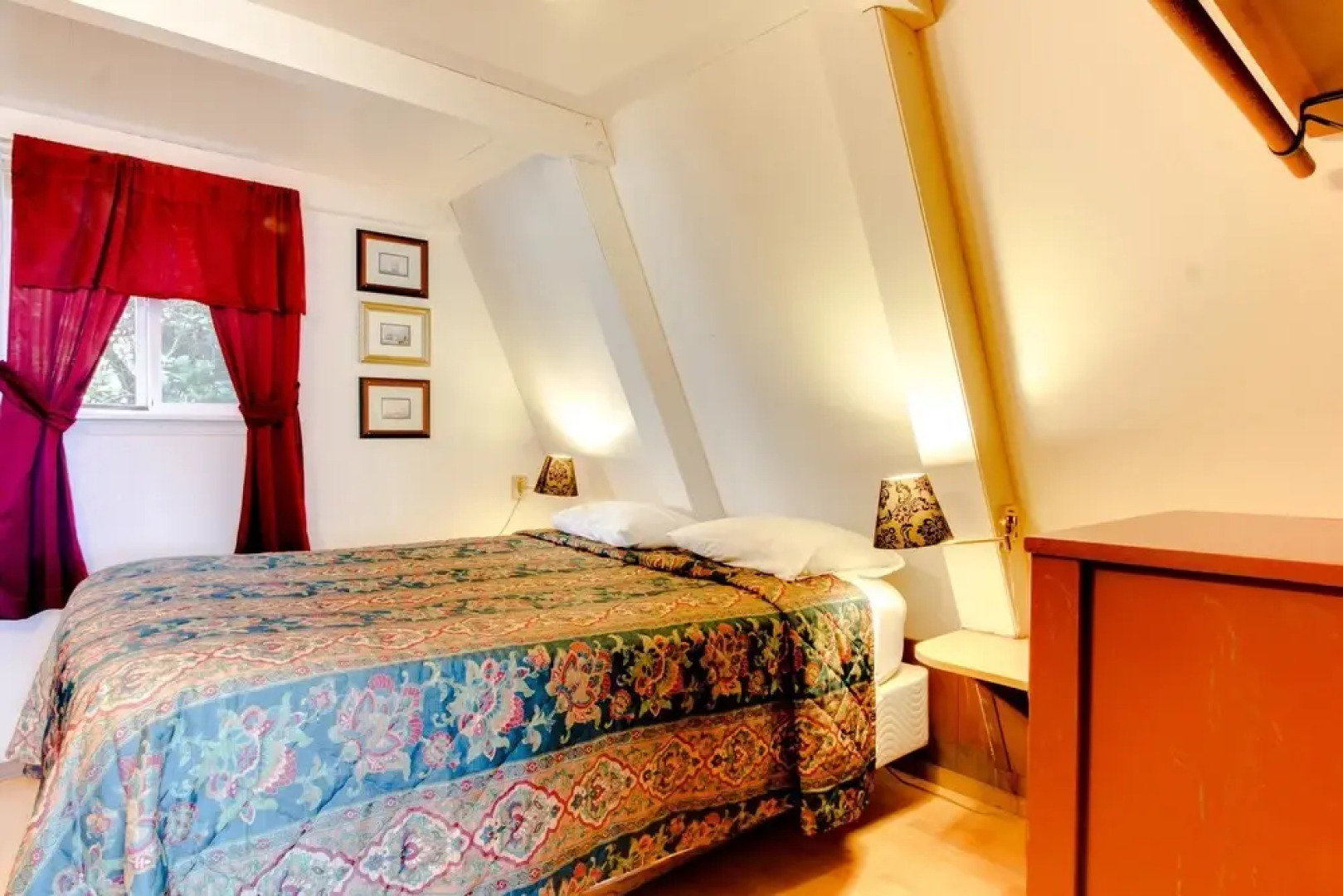 Alpine Chalet 11 Half Loft