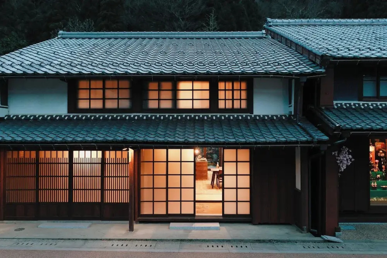 八百熊川 Yao-Kumagawa