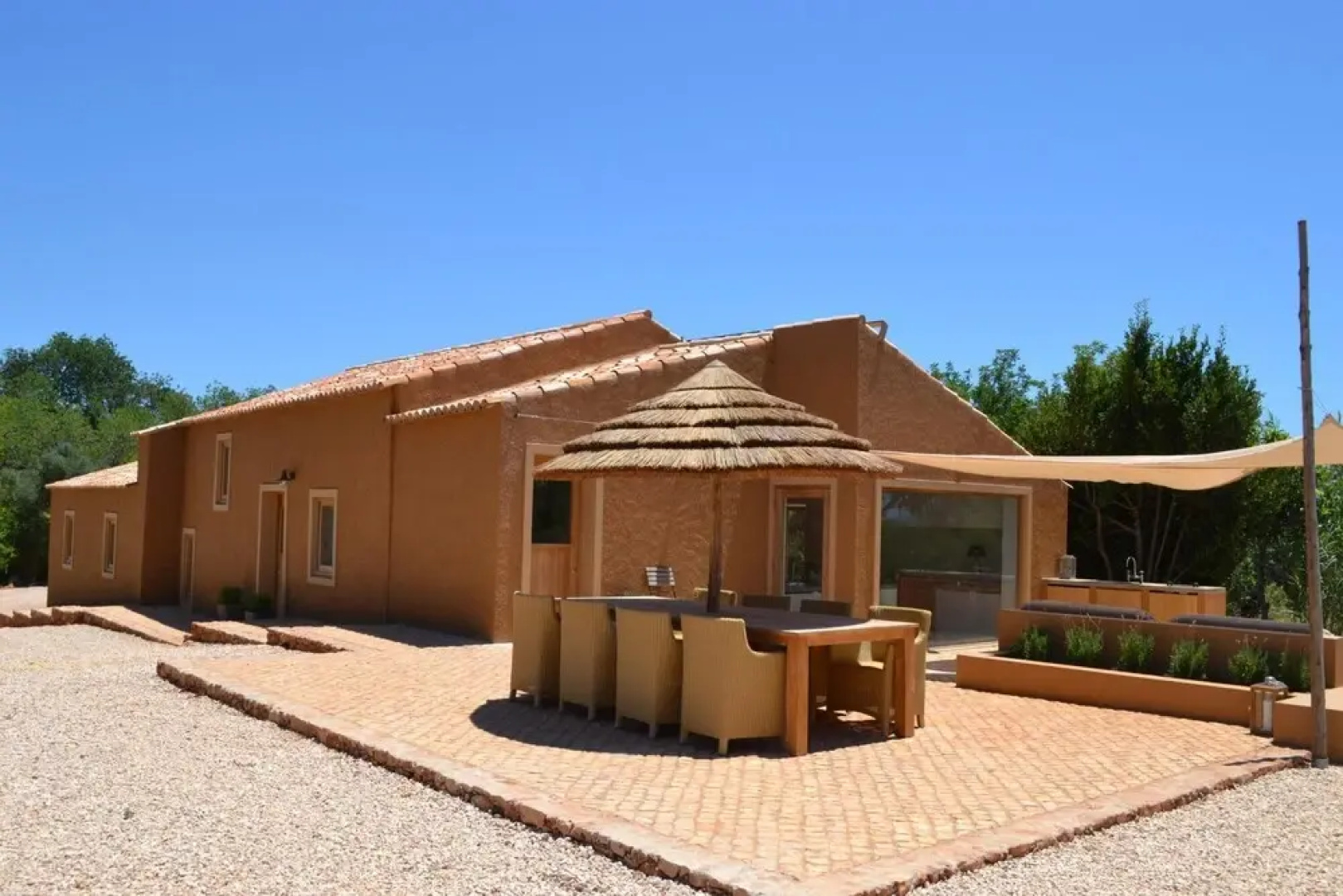 Quinta do Calderao by Portucasa