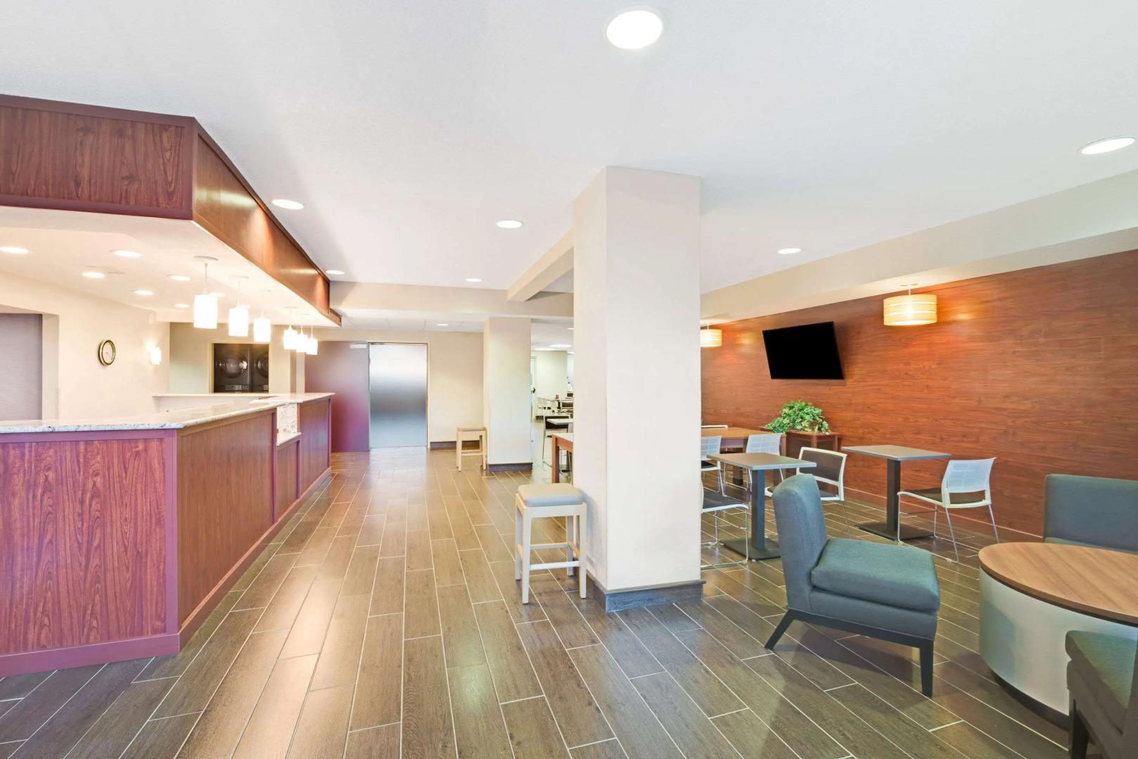 Microtel Inn & Suites by Wyndham Urbandale/Des Moines