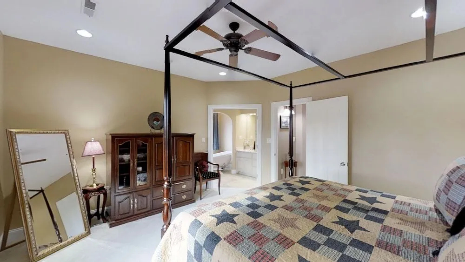 Enchanted Primrose 2 Bedroom Chalet by RedAwning