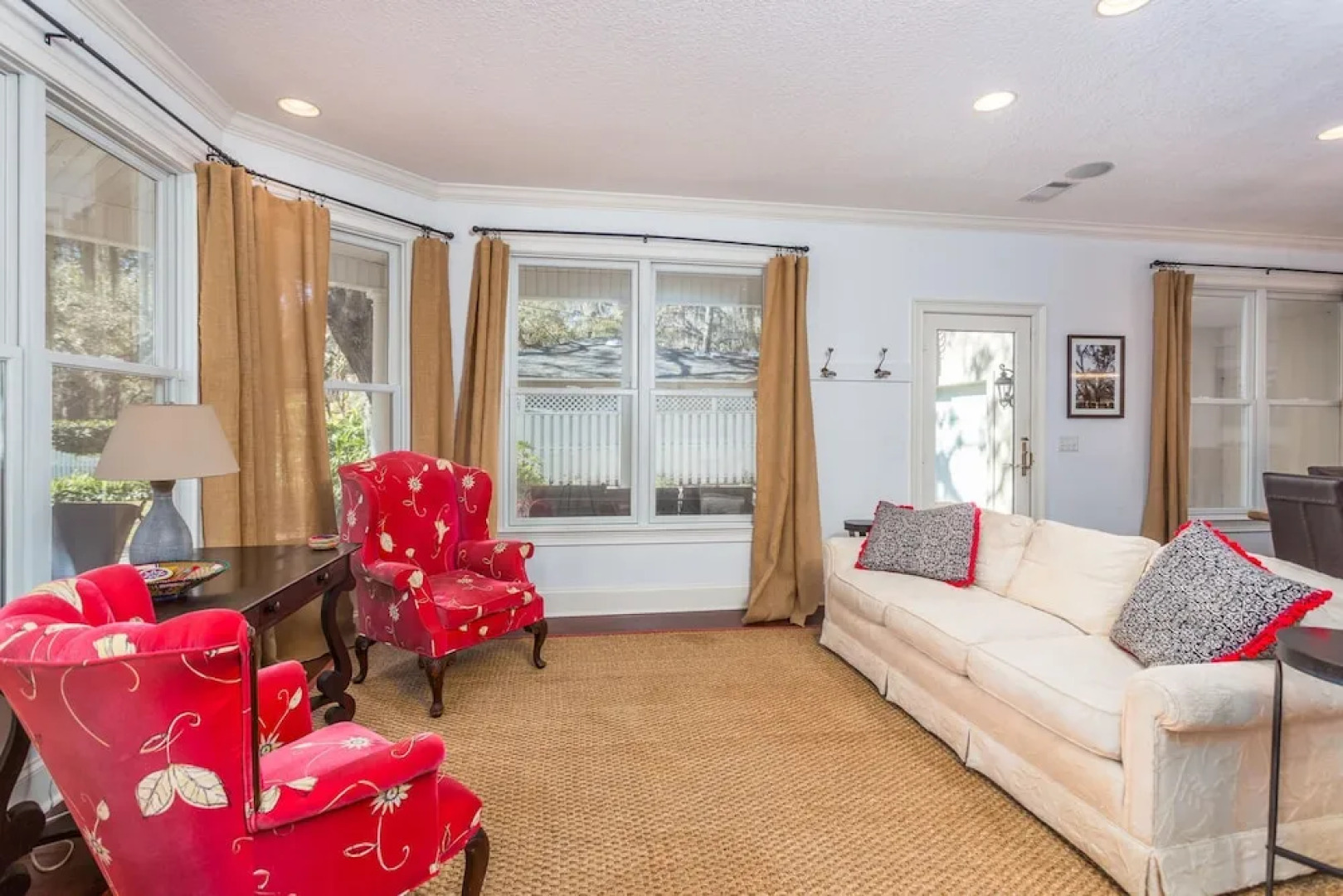 607 Neptune Way by Hodnett Cooper