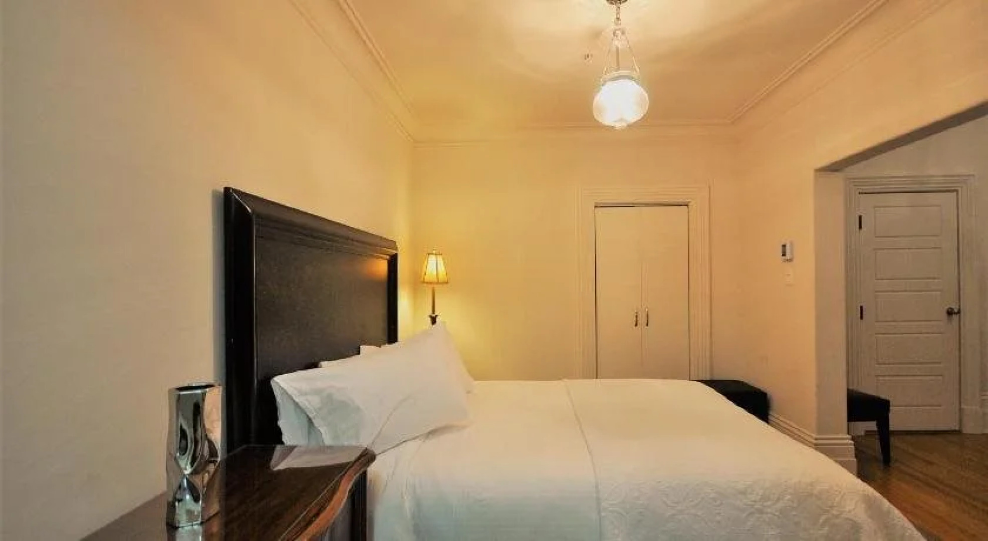 Bannerman Park Suites