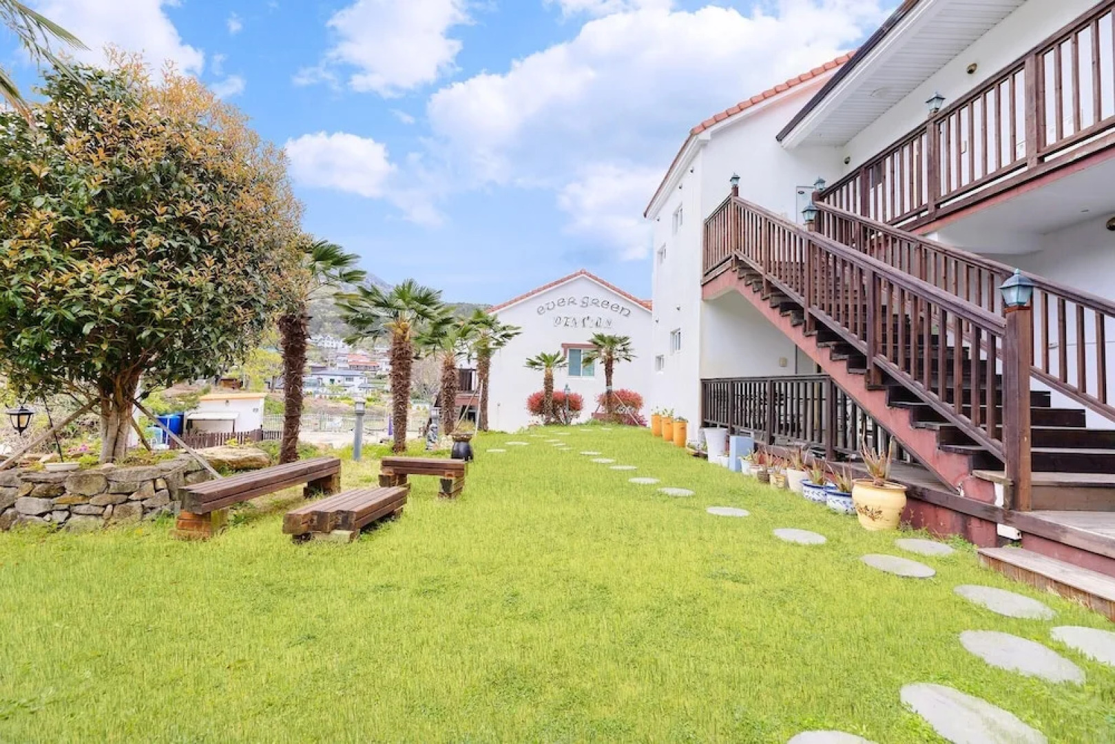 Geoje Evergreen&pinetree Pension