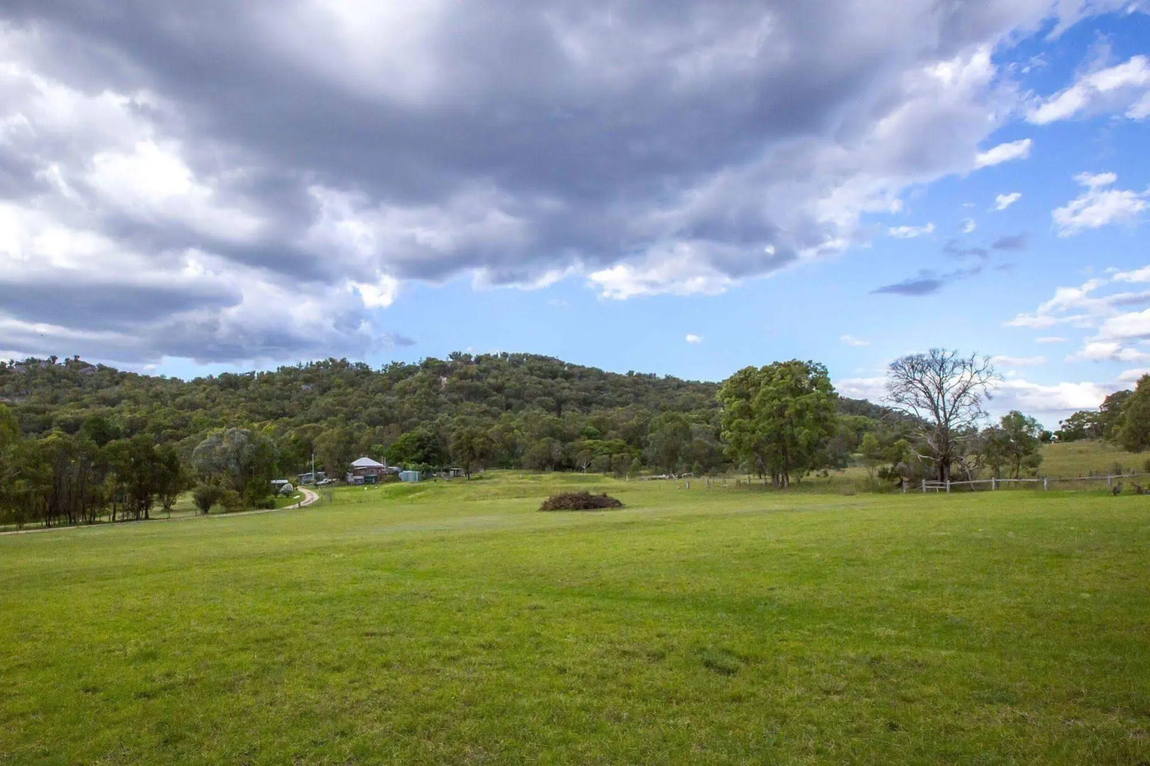 Wisteria Cottage and Cabins