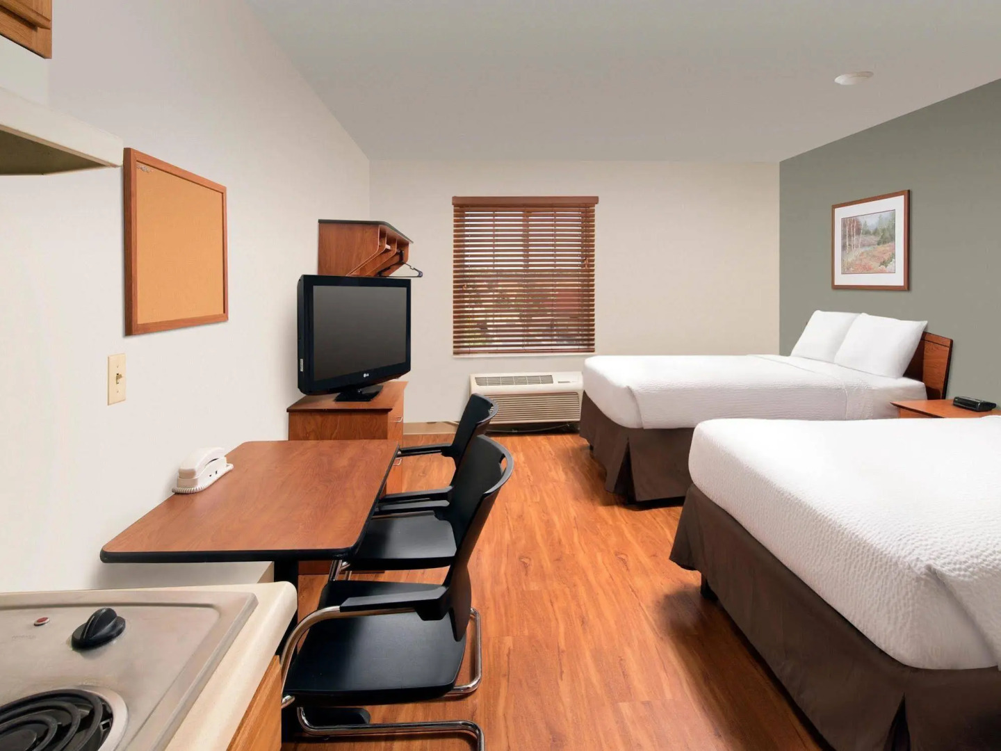Extended Stay America Select Suites - Colorado Springs - Airport