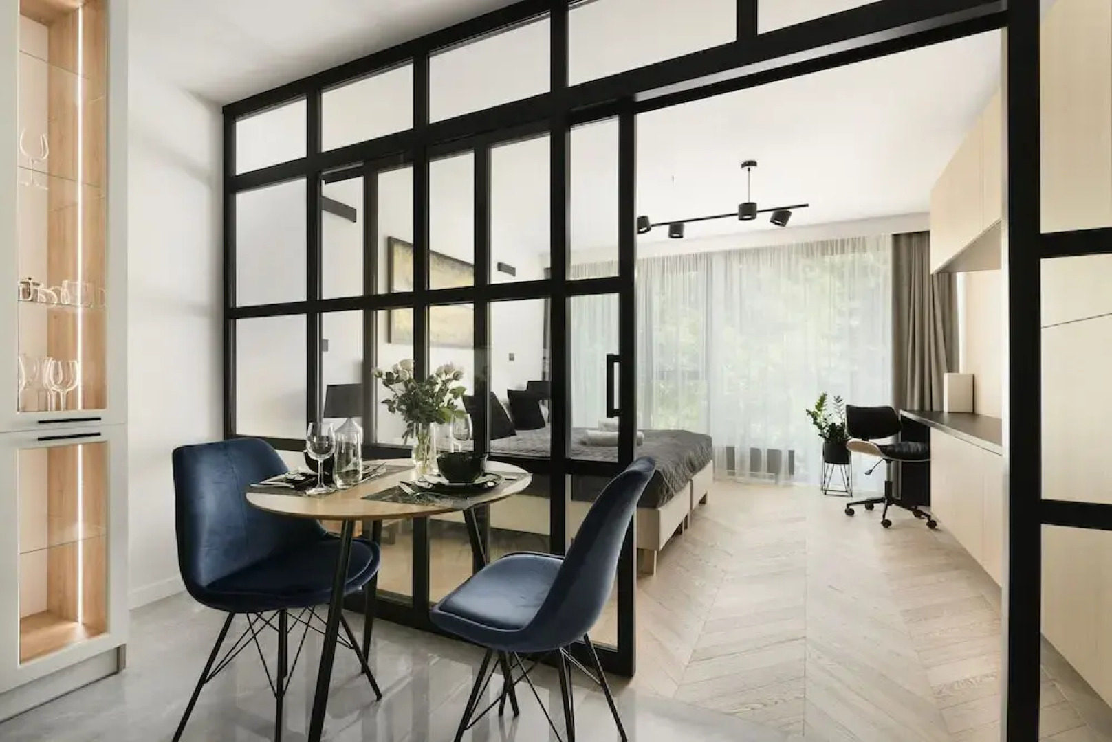 Easy Rent Apartments - GOLD 36