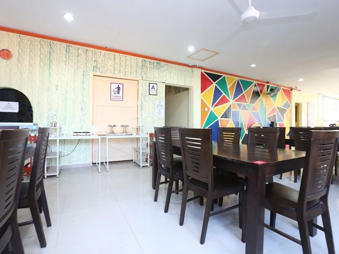 Hotel O Pelangi Marang