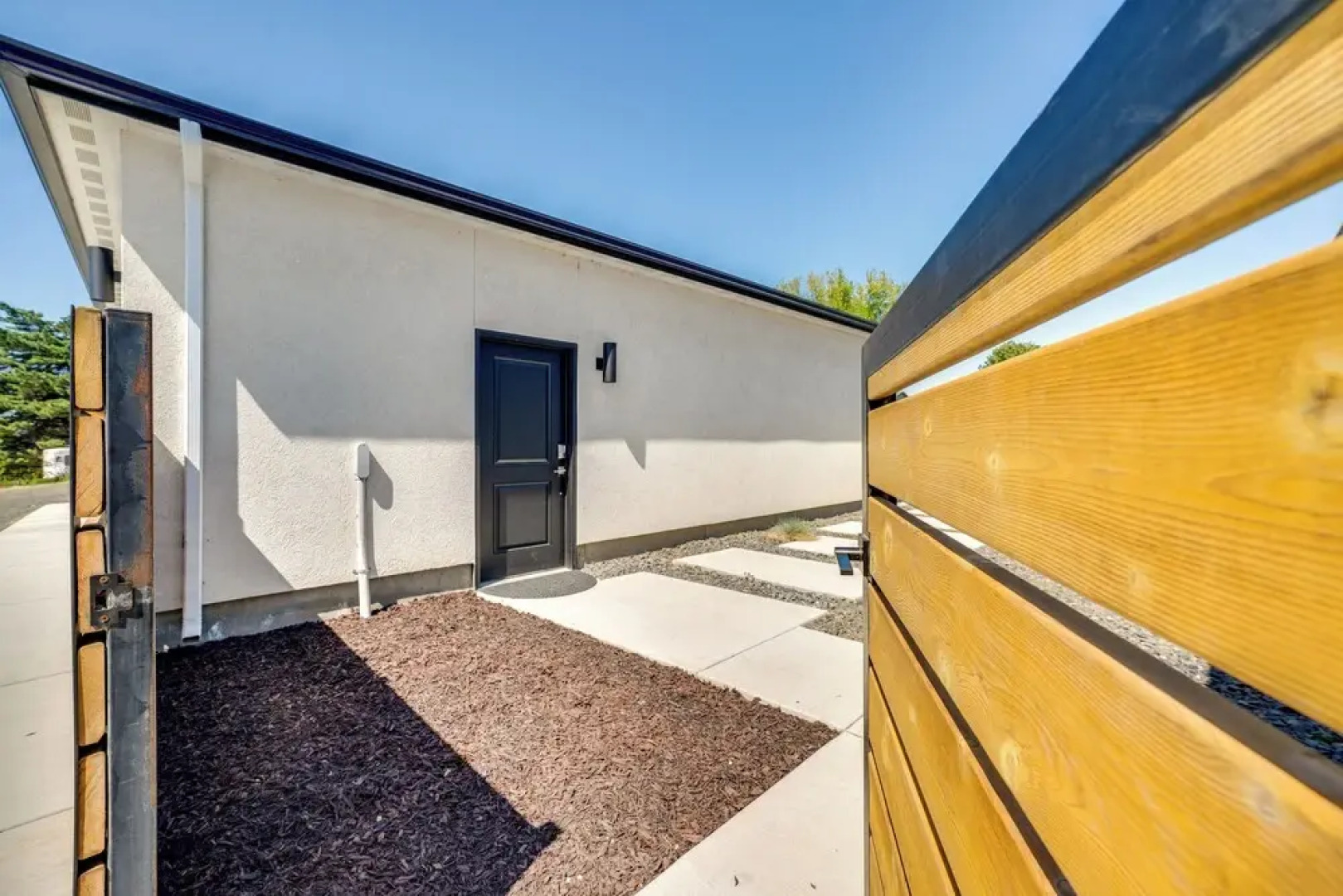 Pasco Studio Vacation Rental w/ Private Patio!