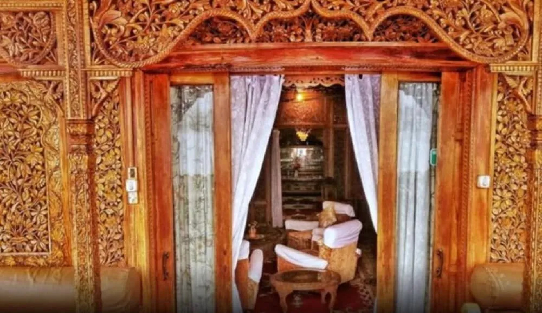 New kolohai Group of Houseboats