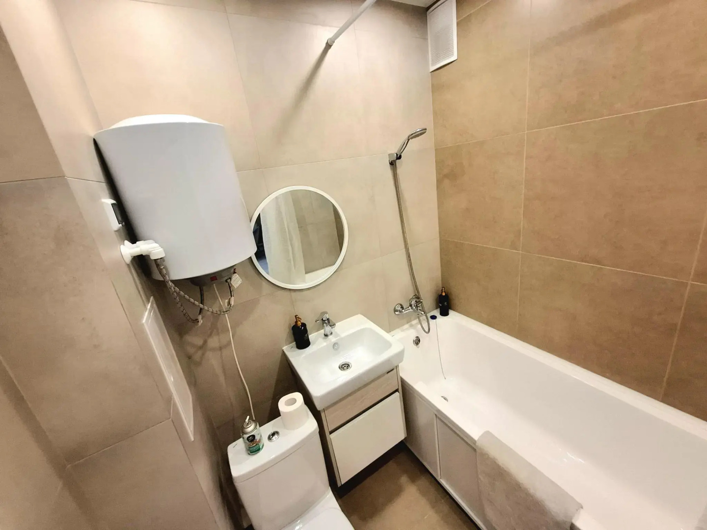 CheckInn (ЧекИнн) на улице Энгельса 115д/3