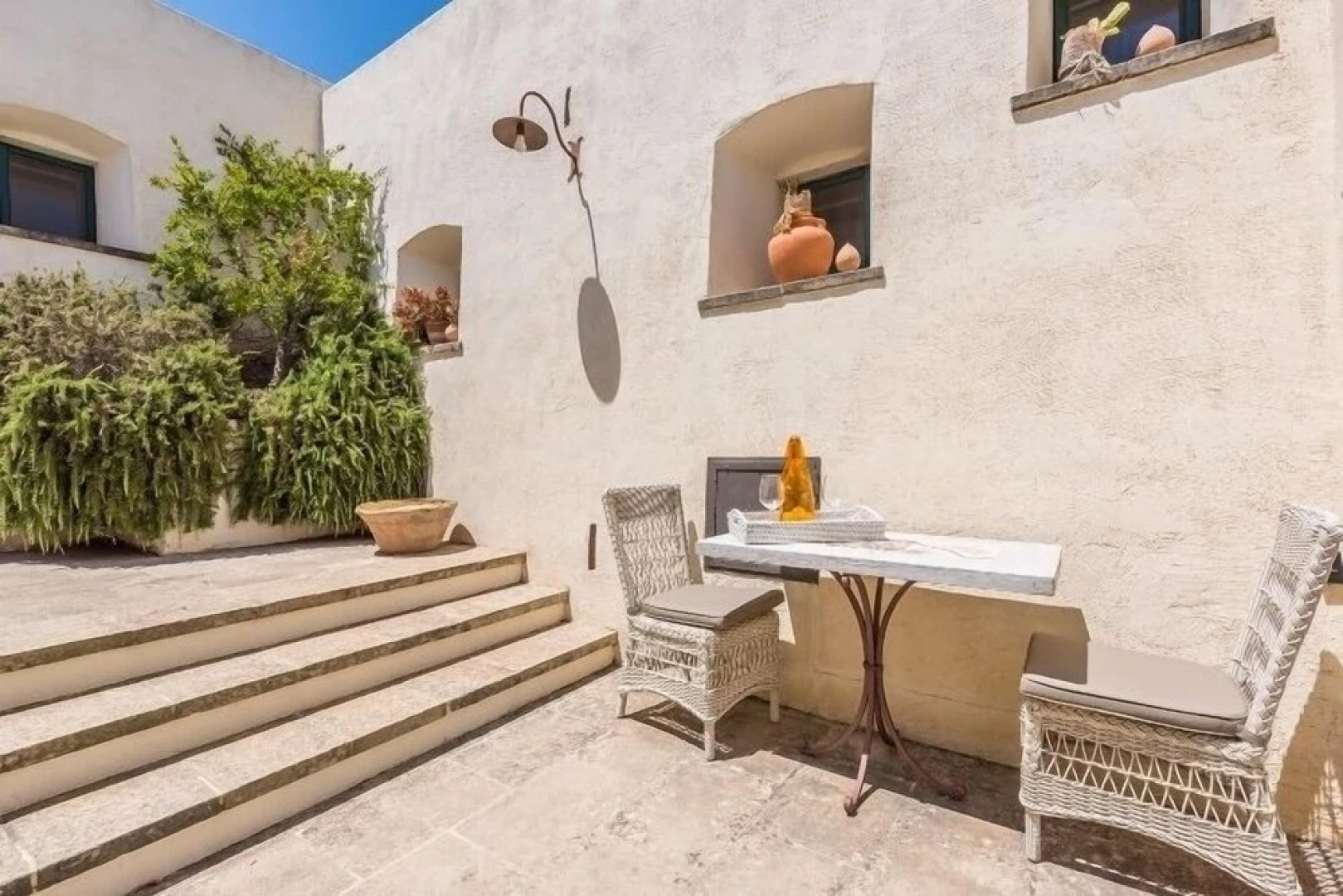 Tia Maria Country Inn