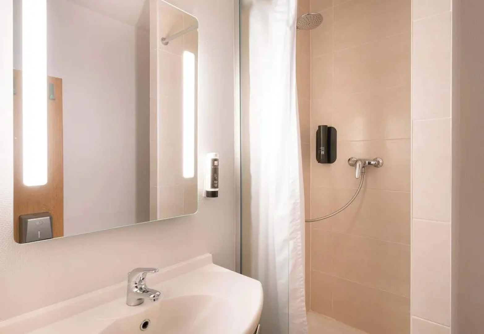 B&B HOTEL Vannes Ouest Golfe du Morbihan