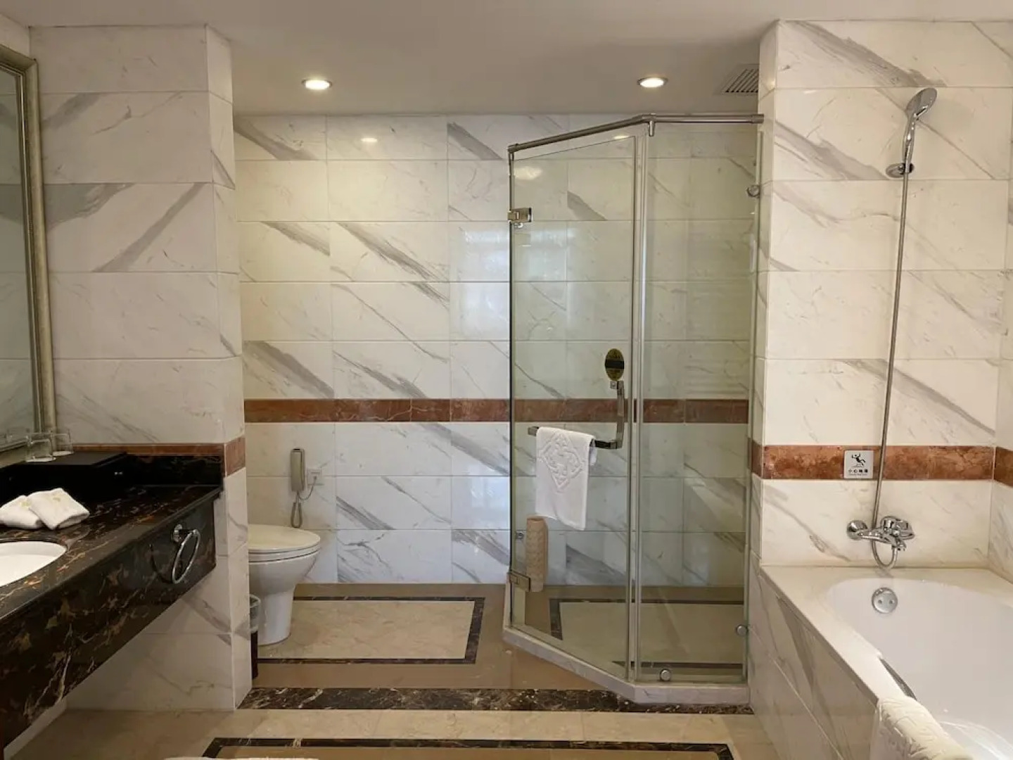 Jinling Cityview Hotel Zhenjiang