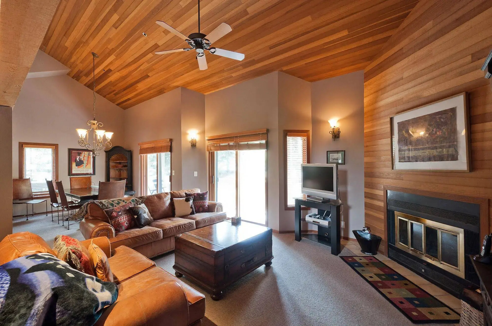 Lakeside Townhomes by Lespri Management