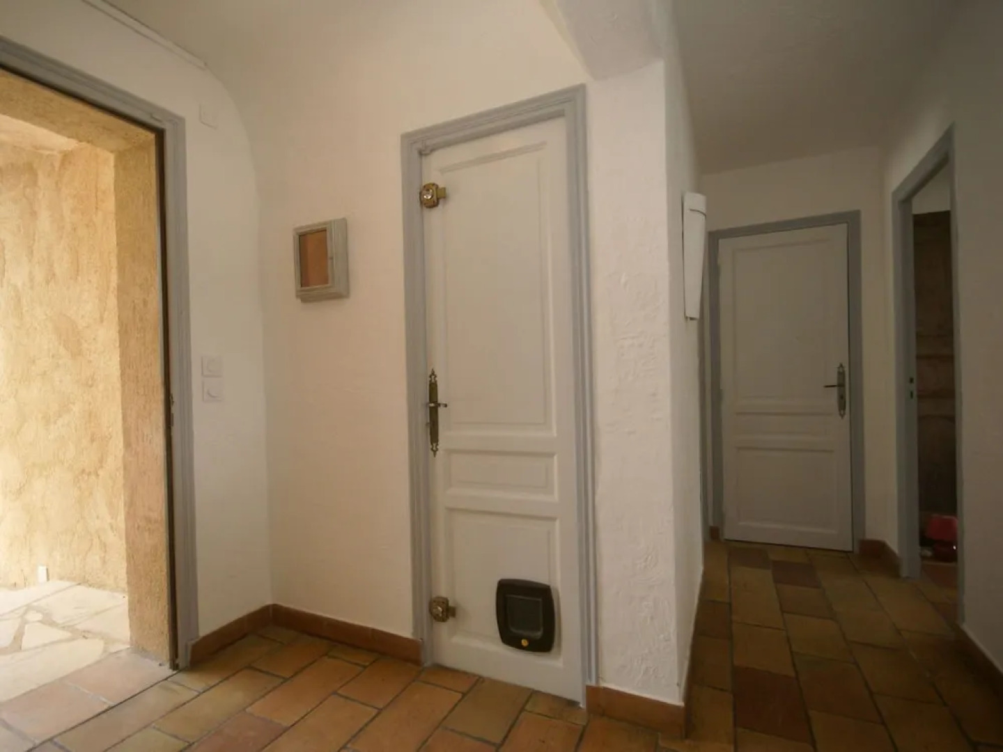 Majestic Villa in Mouans-Sartoux with Swimming Pool