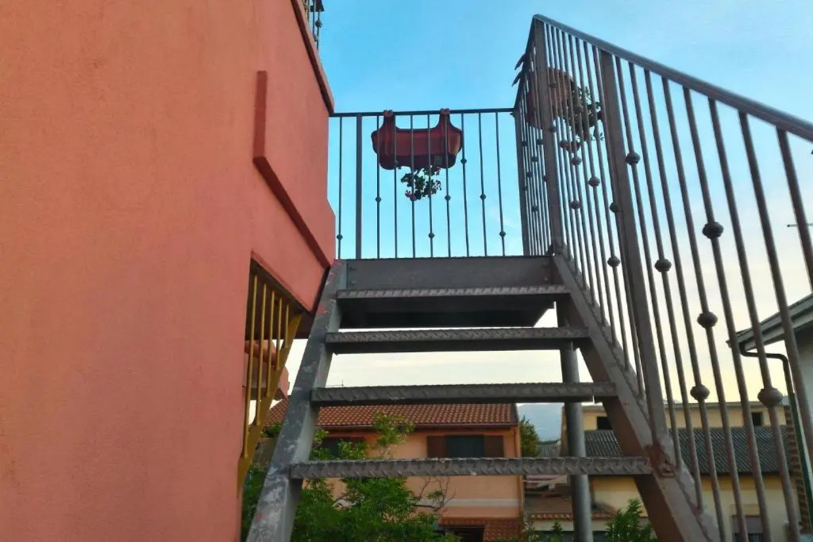 Corona Bed & Breakfast