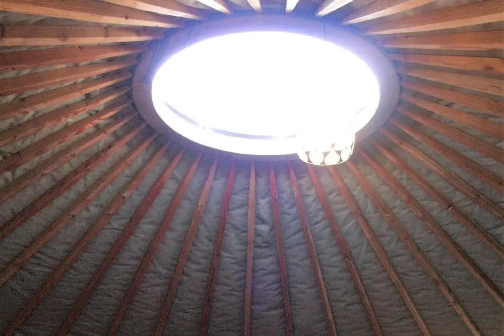 Roundhouse Yurt, Stunning Views, Totnes Dartmouth