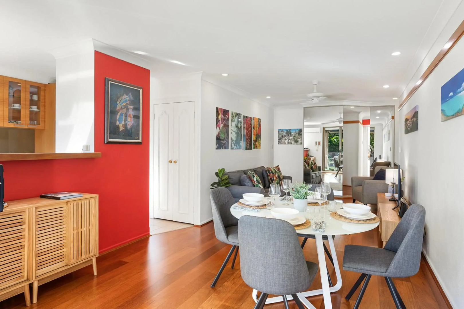 Montipora Unit 3 - In the heart of Airlie, wi-fi and Netflix