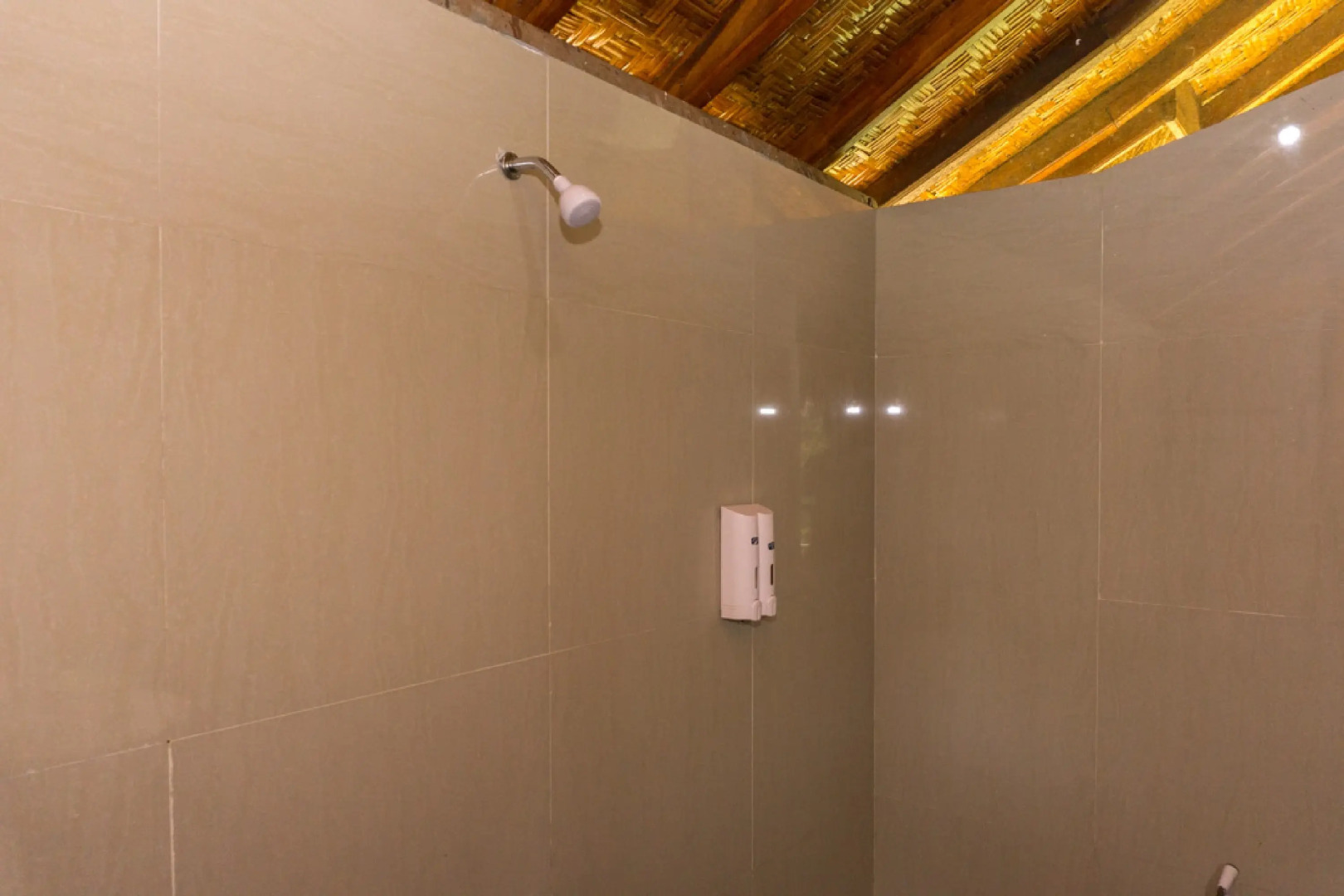 RedDoorz @ Tambolaka Sumba