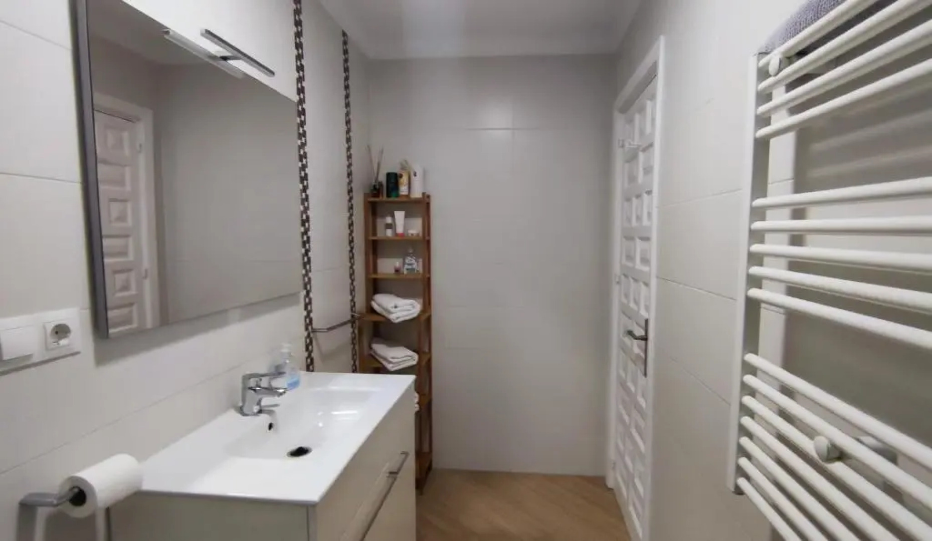 Sunny Beach View Duplex wWi-Fi Pool AC - Alojamientos La Torre