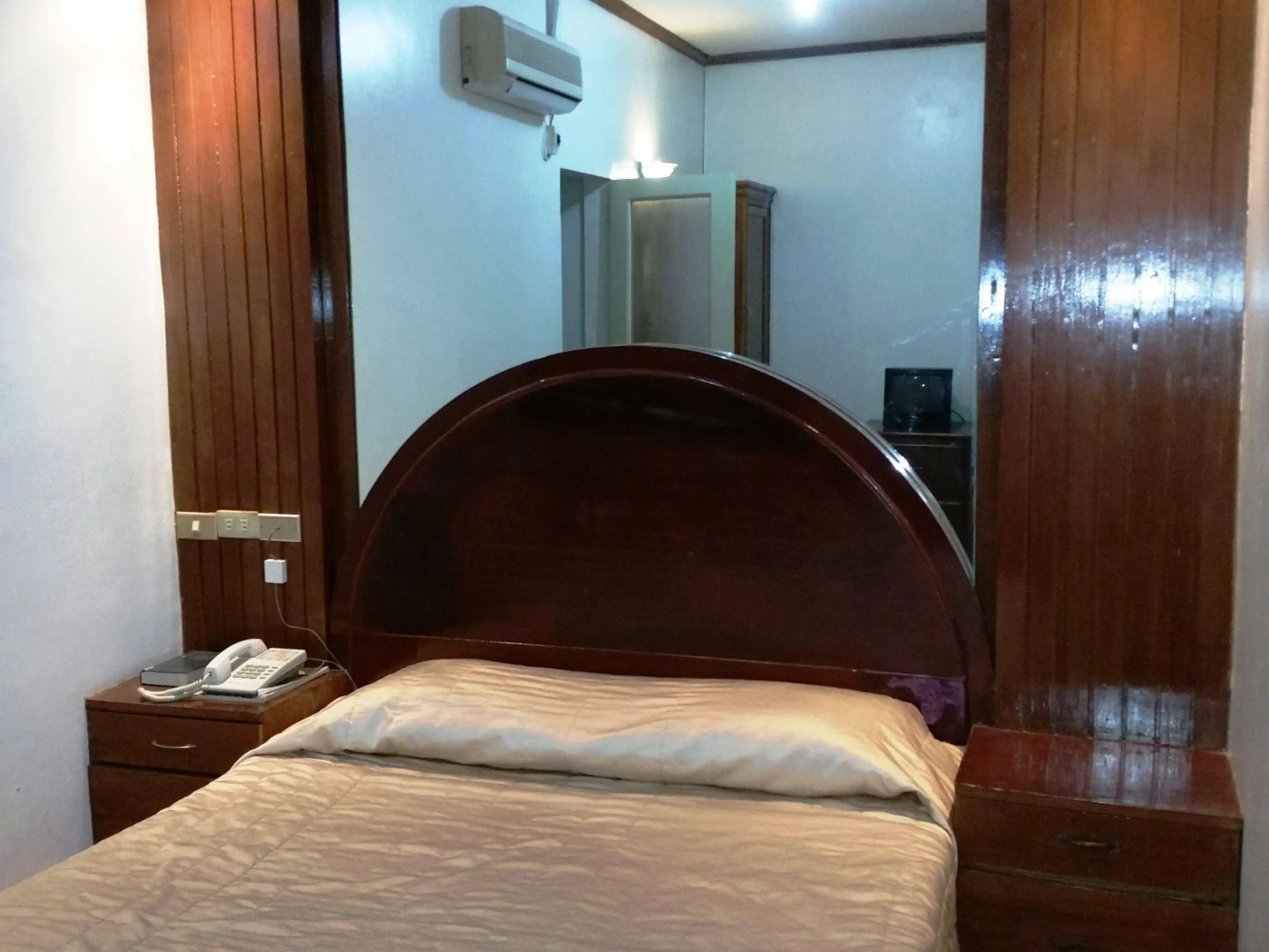 Regency Plaza Tourist Inn