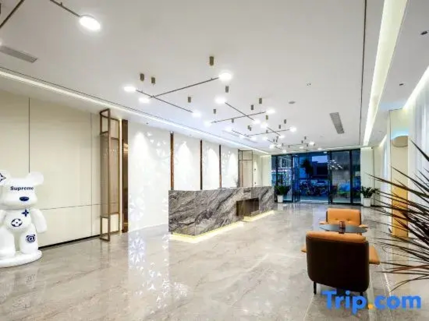 Yiduo Hotel (Lingao Branch)
