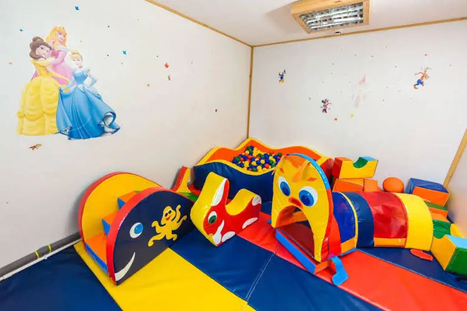 Tourist Center Alekka