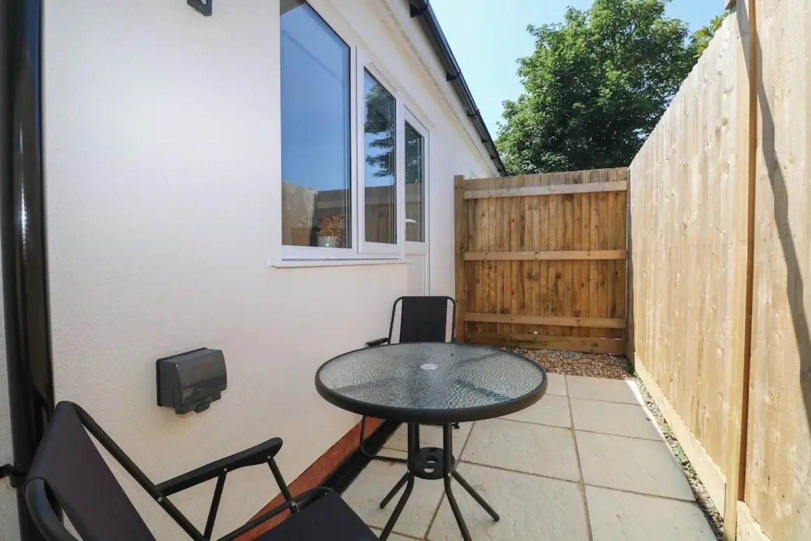 The Secret Cottage 5A