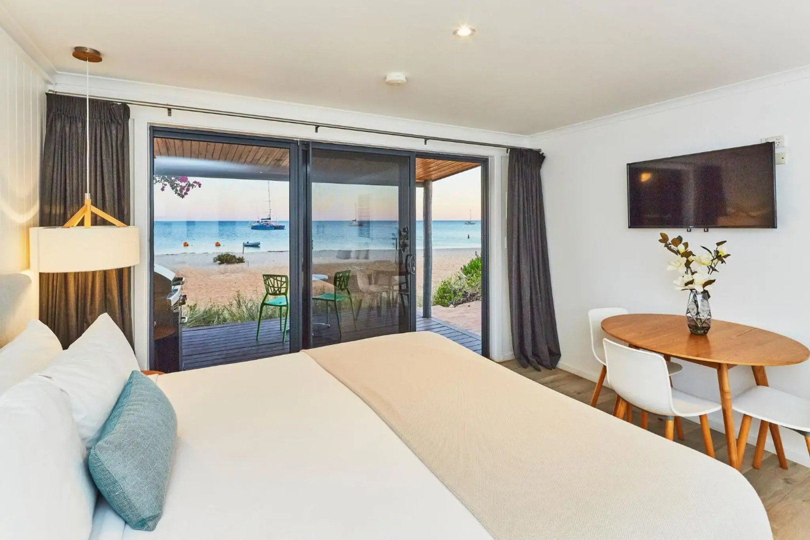 RAC Monkey Mia Dolphin Resort