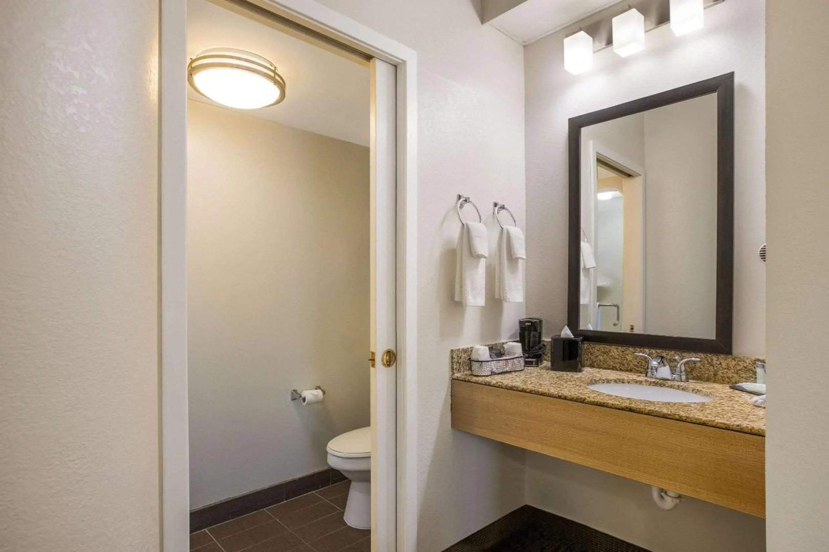 Clarion Pointe Sevierville-Pigeon Forge