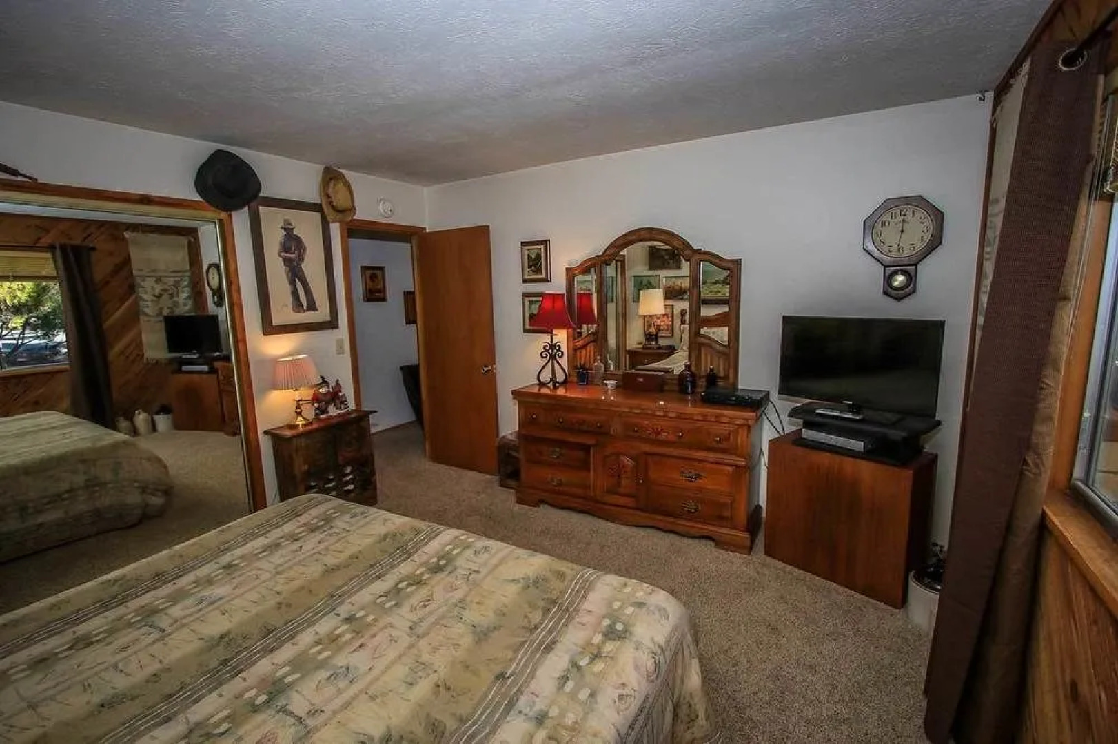 Popko's Place 1426 by RedAwning